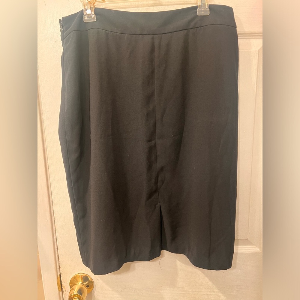 Pencil skirt